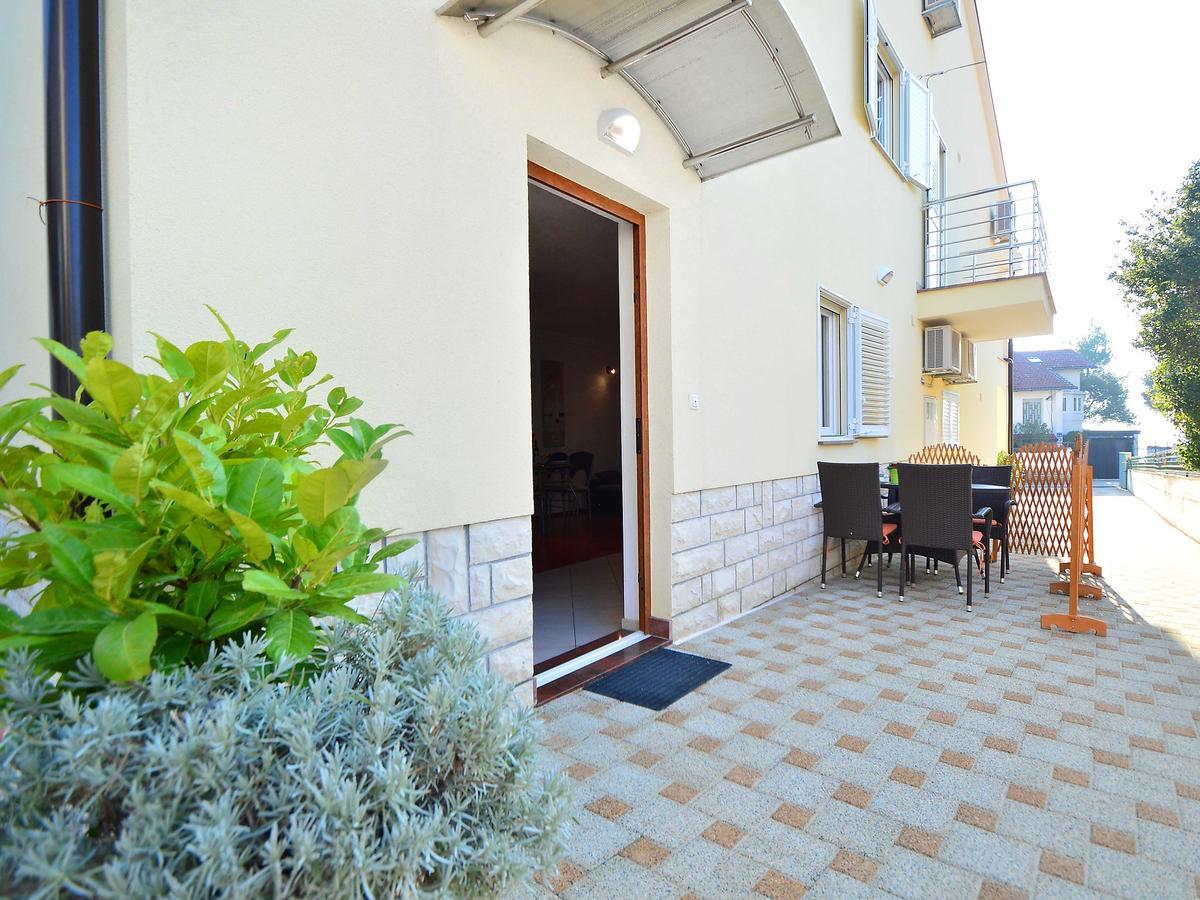 Apartment Ante-2 By Interhome بروداريكا المظهر الخارجي الصورة